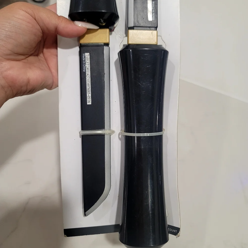 NEW TARGET Kids Ninja Fake Play Plastic Knives